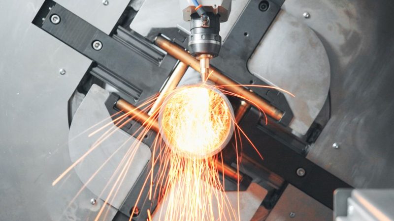 Taglio laser fibra di tubi e profilati di grandi dimensioni