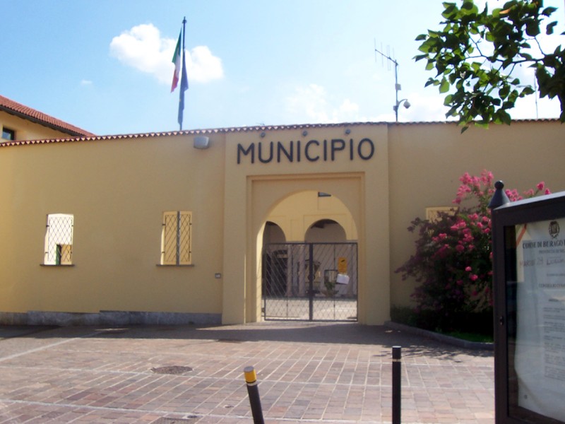 Burago_di_Molgora_(MB)_-_municipio_-_01