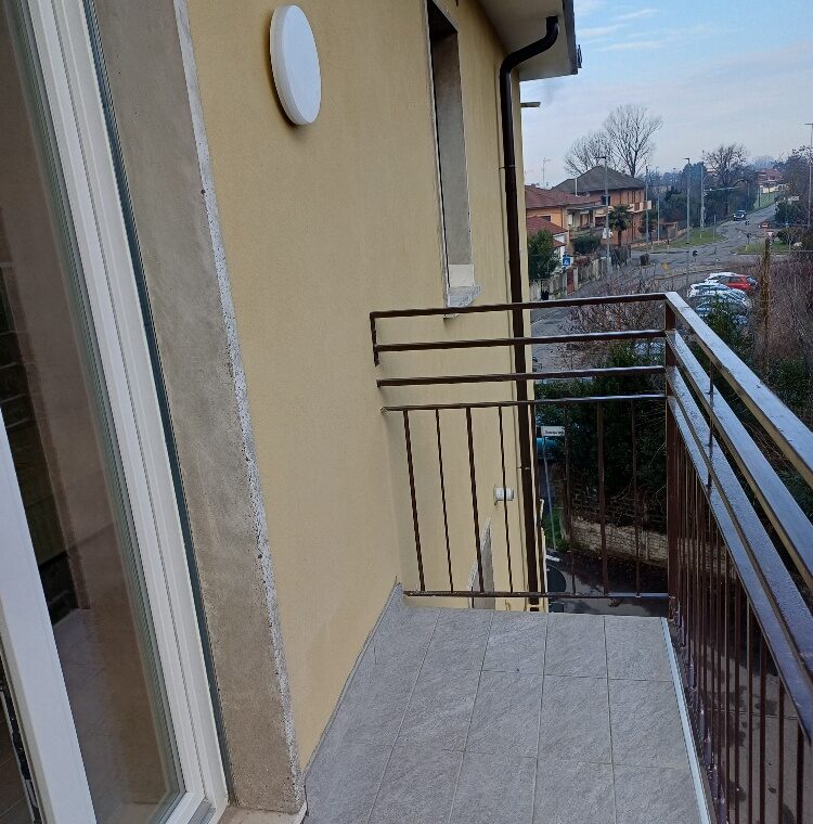 via Toti post - balcone