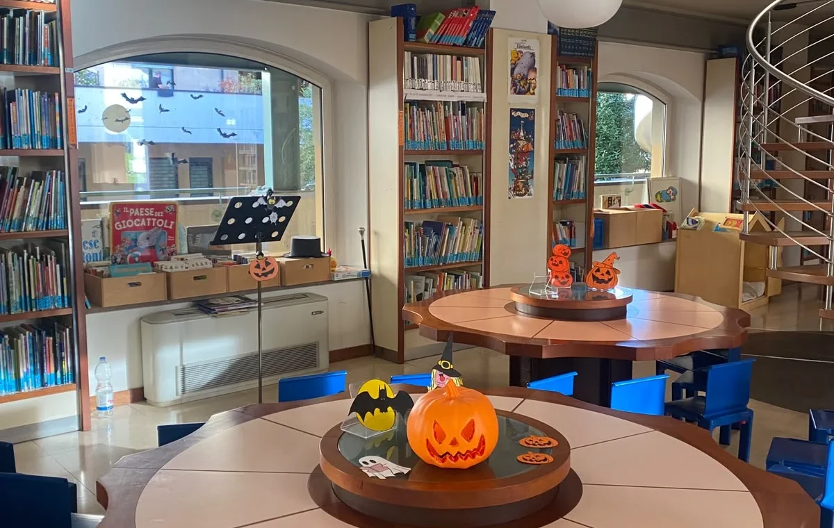 Halloween in biblioteca (1)