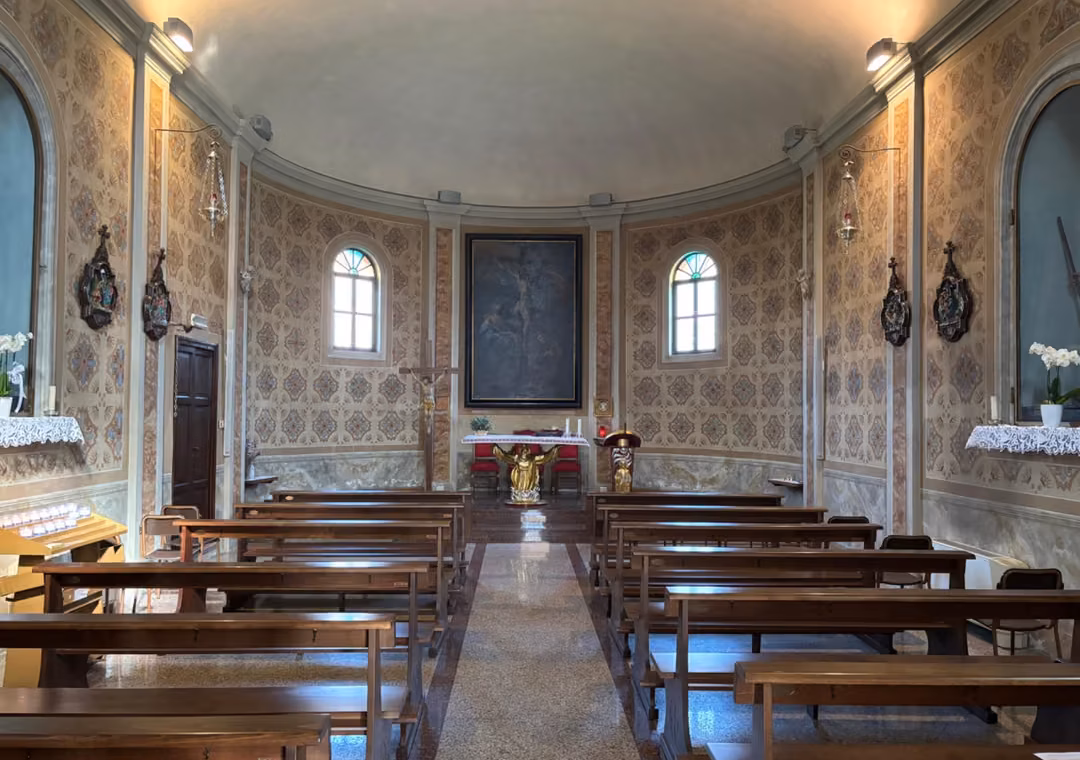 Chiesa Cascina Croce interno 2