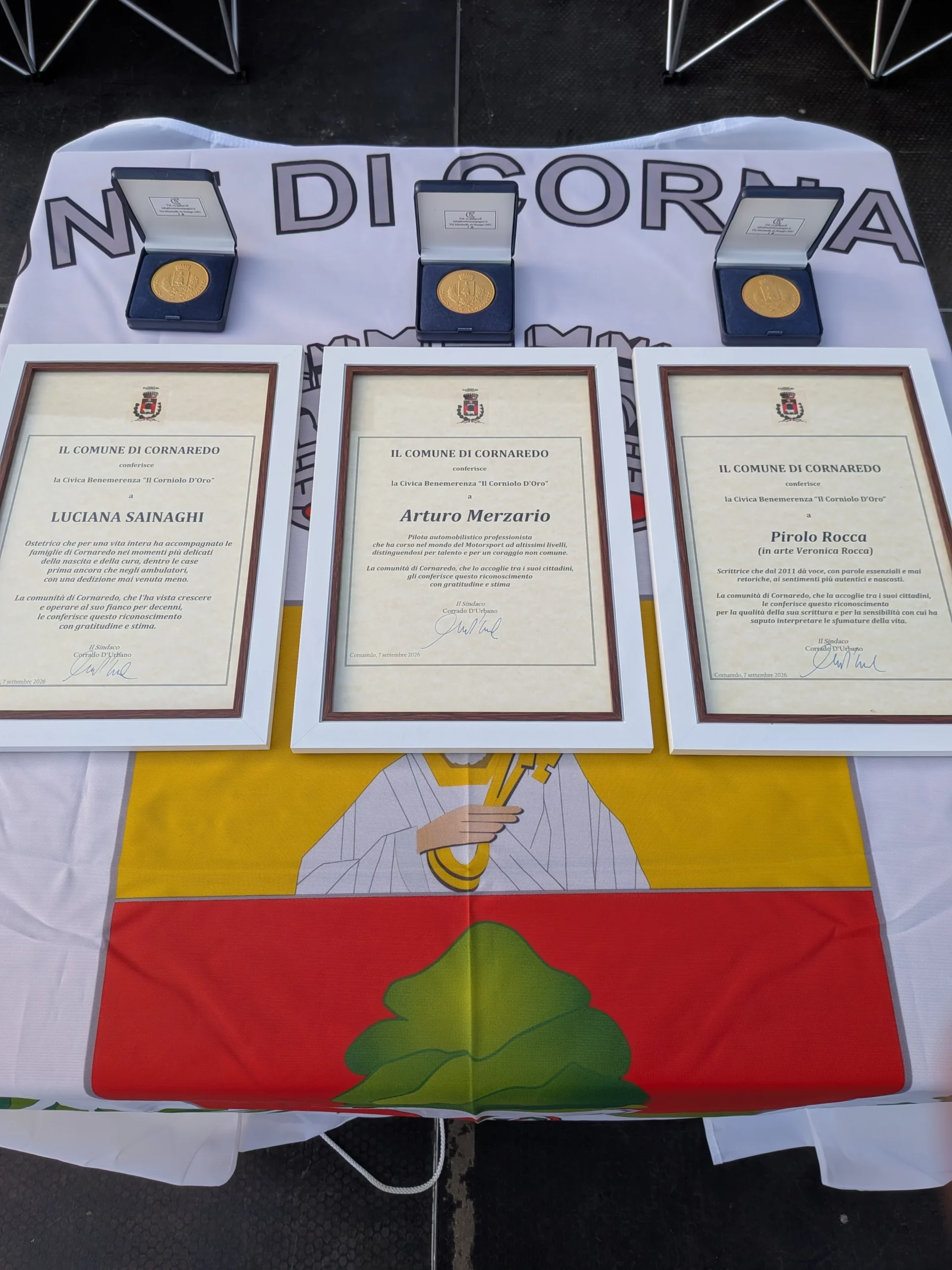 Premiati e menzioni