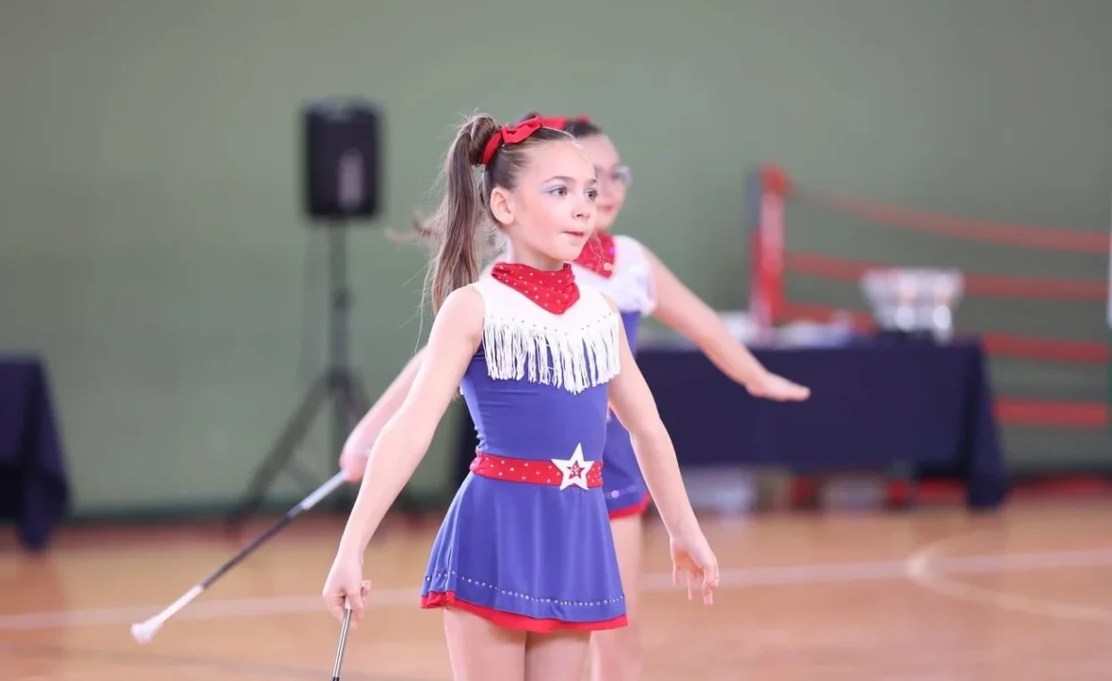 twirling 2