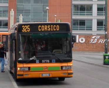 bus 325