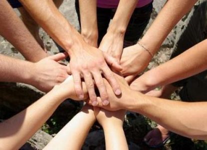 volontariato_-_sociale_-_mani_2