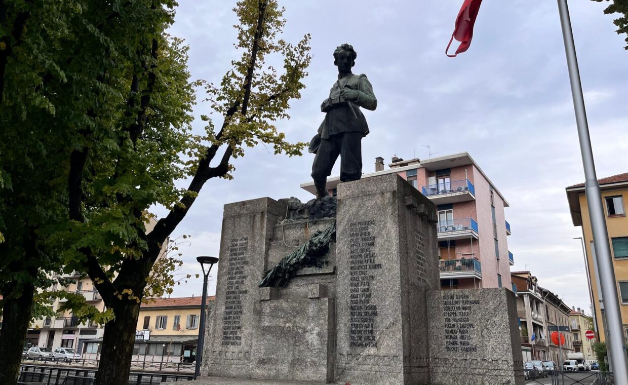 WhatsApp Image 2024-09-20 at 11.21.03 (2)