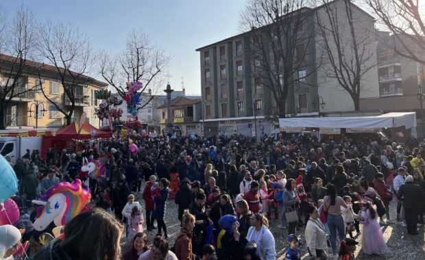Foto di Piazza della Croce durante il Carnevale 2024