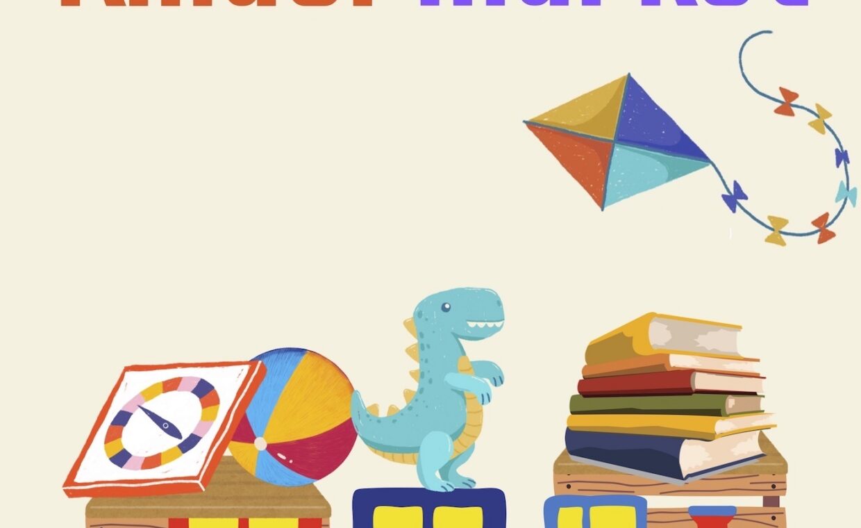 Logo dell'iniziativa e disegno di giocattoli e libri