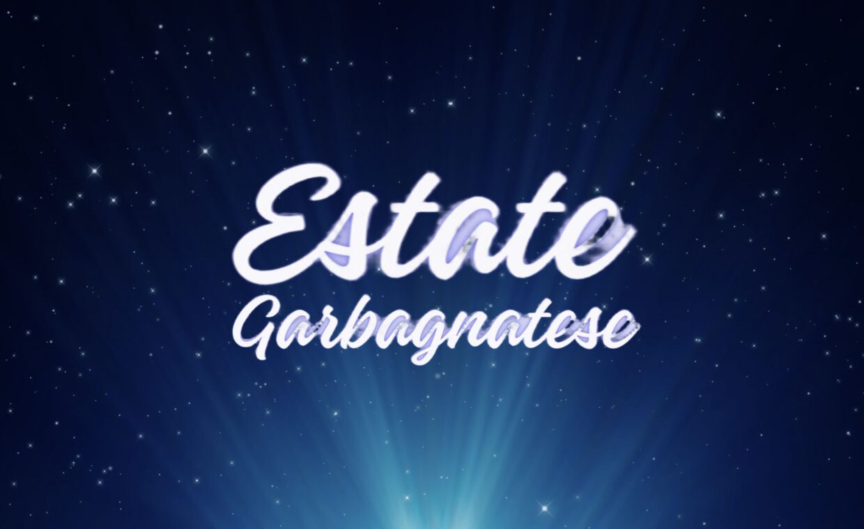 Logo su un fondo di cielo notturno