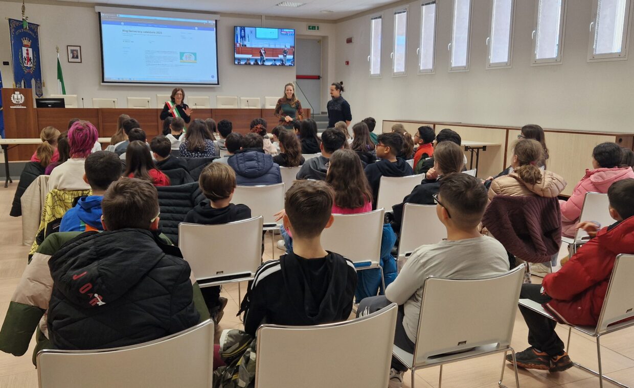 blog_democracy_20.2.25_1