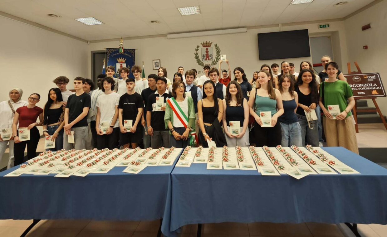 Consegna_costituzione_2025_6
