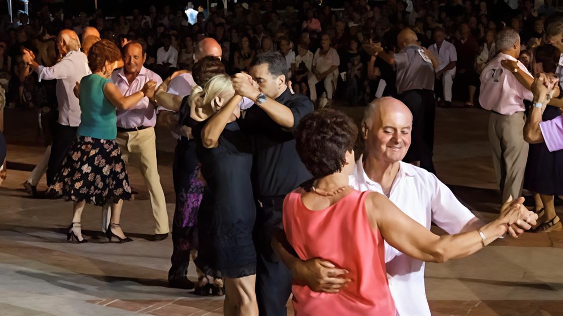 serata_danzante