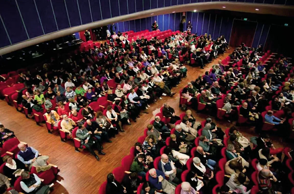 Pubblico Sala Argentia