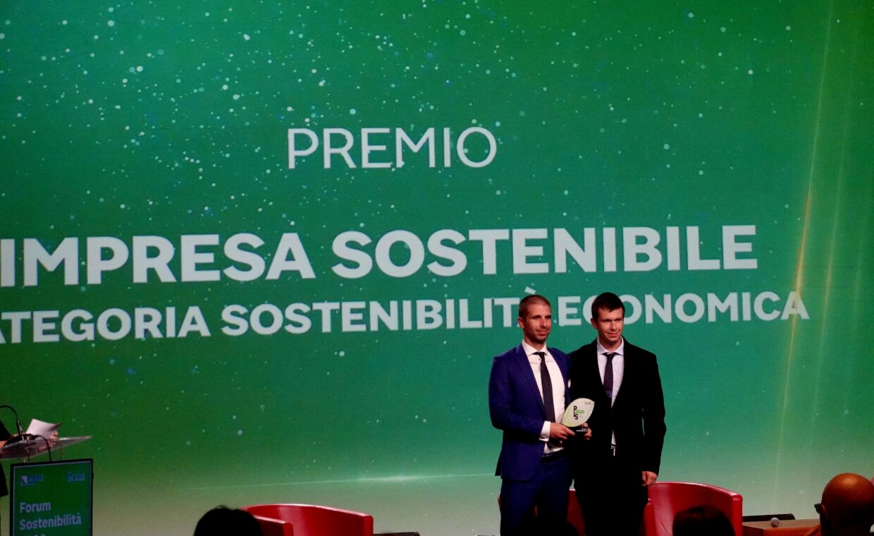 Ritiro premio Impresa Sostenibile da f.lli Parapini a Roma
