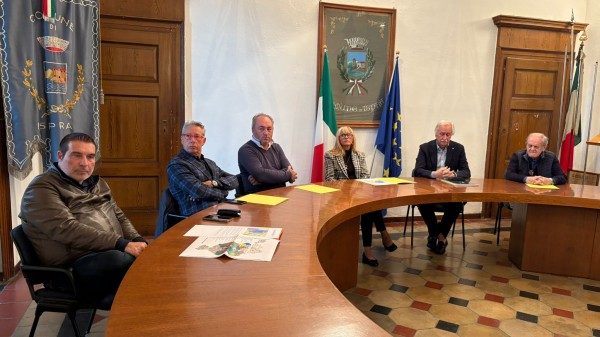 distretto-commercio-borghi-lacustri