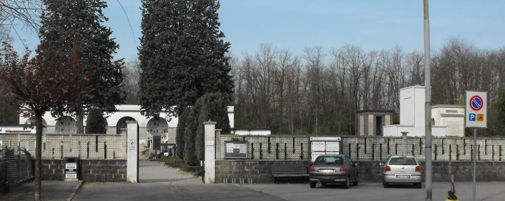 foto cimitero Camnago