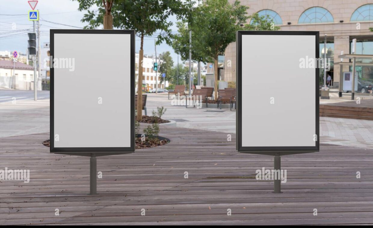 due-cartelloni-pubblicitari-con-cartelloni-pubblicitari-3d-illustrazione-2h9h3mk