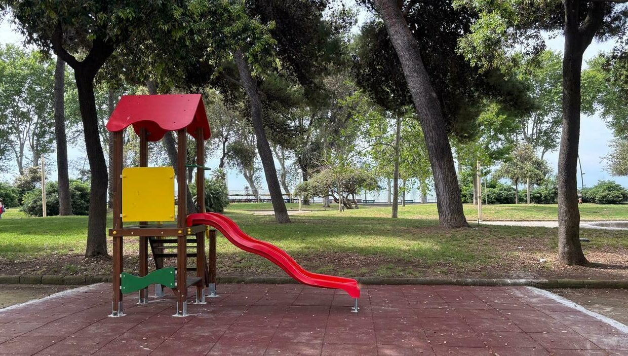 parco_giochi_villa_comunale