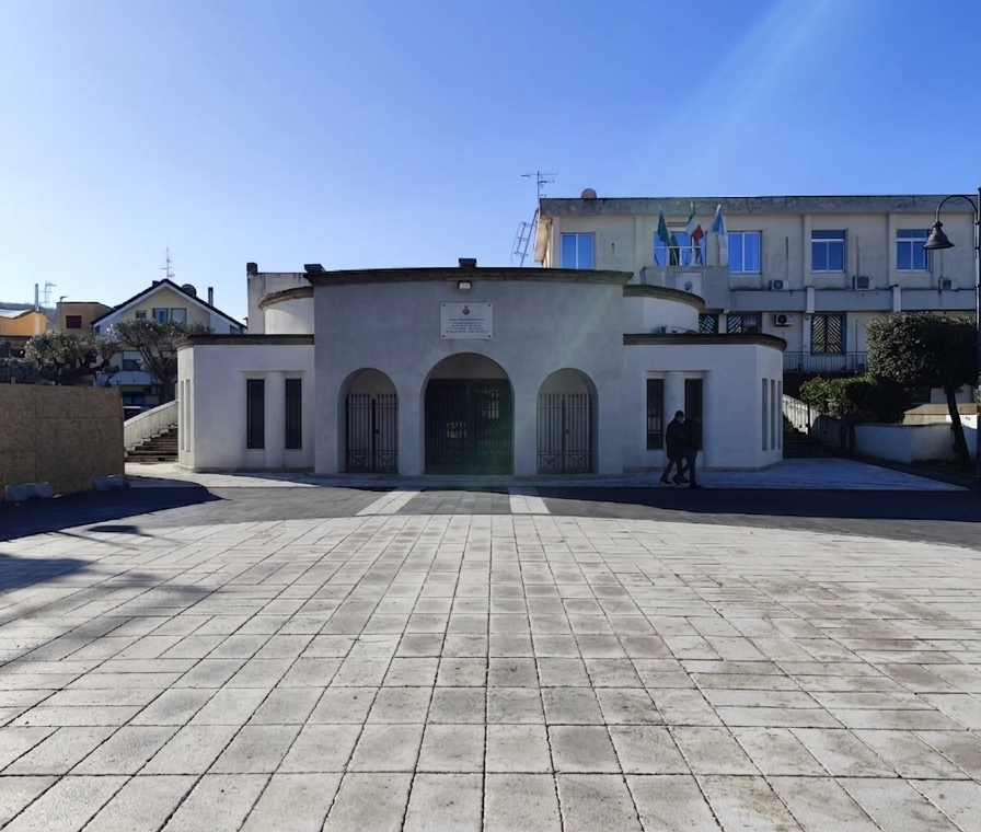 PIAZZALE-AULA