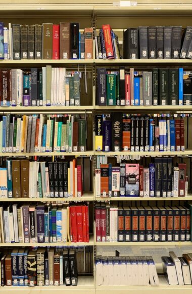 library-1147815_1280