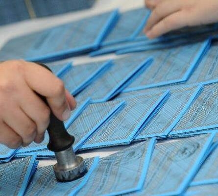 Immagine generica delle operazioni di vidimazione delle schede elettorali