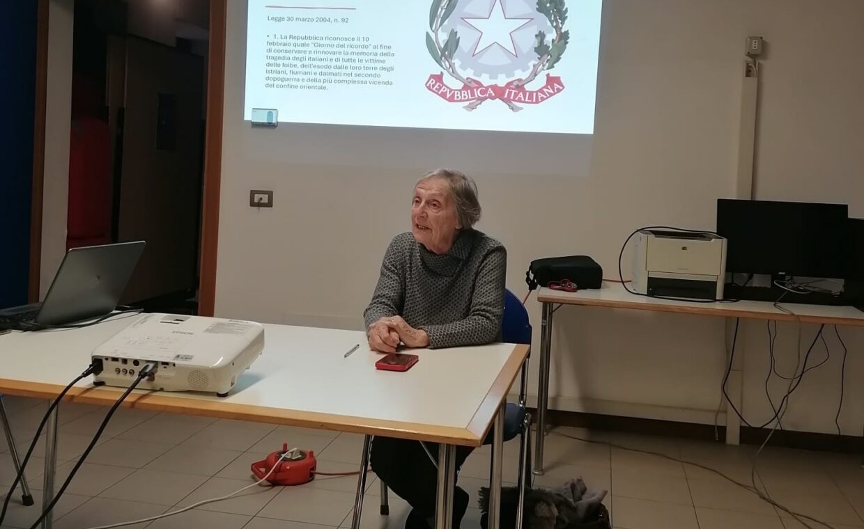 3e148e2b-c1d3-421a-aa31-c7bbc31dea61