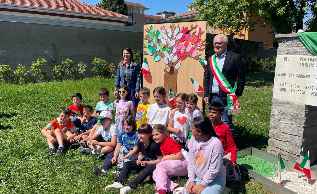 678537827_1593926002778804_5960006006533653465_n-1