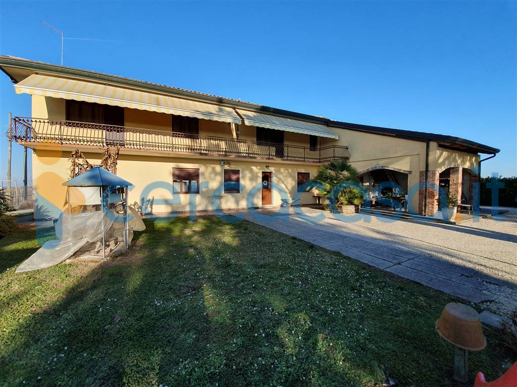 Case, Case Indipendenti E Altre 21