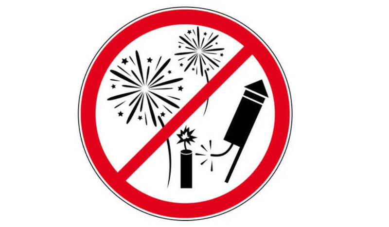 Immagine: divieto fuochi artificio