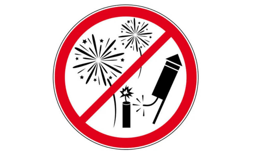 Immagine: divieto fuochi artificio
