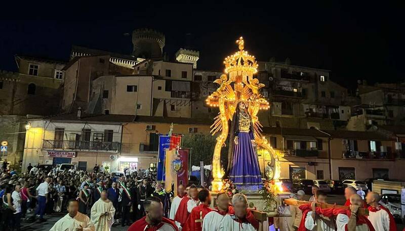 Immagine: Festa di settembre in onore della Madonna Addolorata