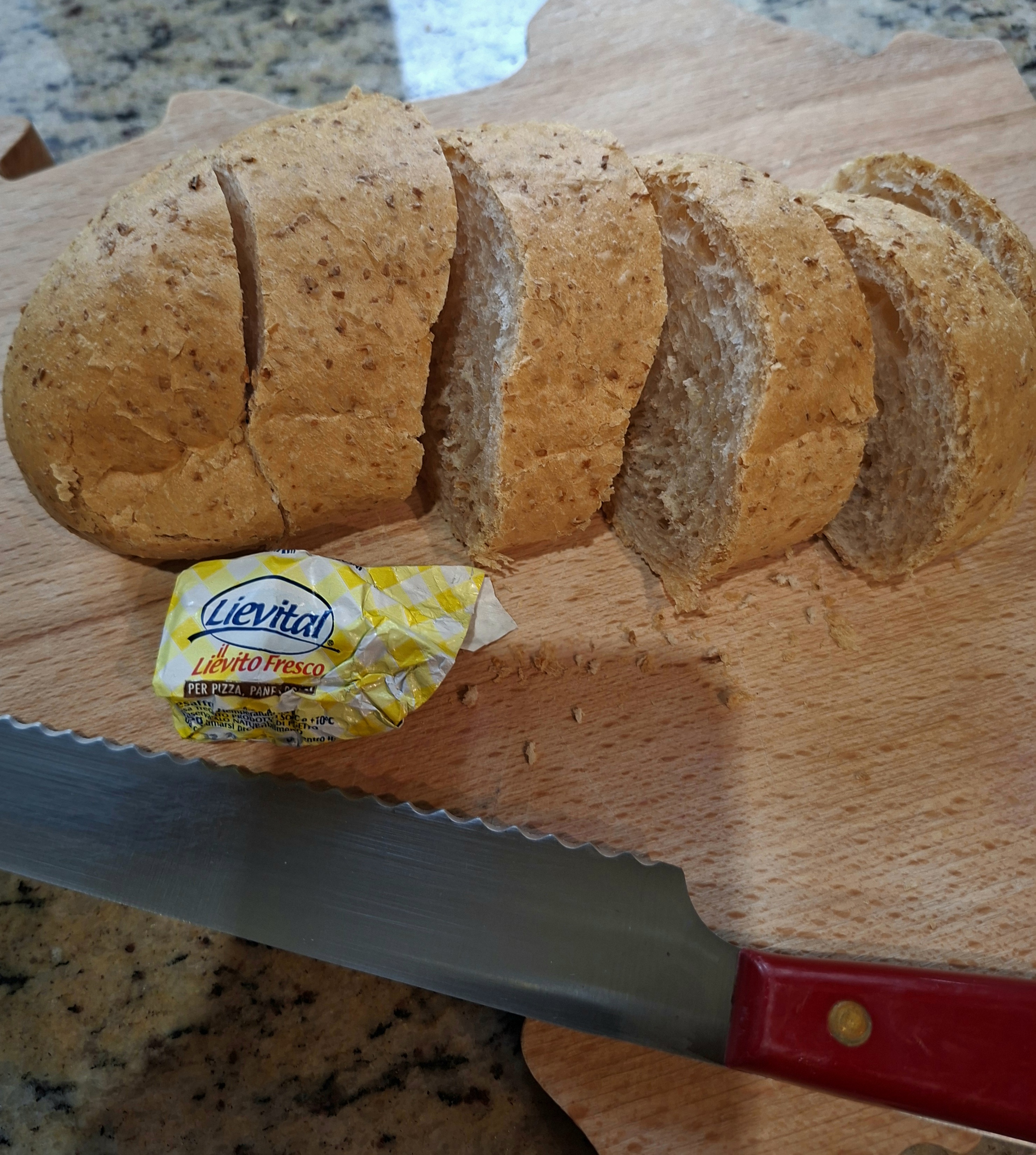 Pane ai cereali                                                                                                                                                                                                                                           