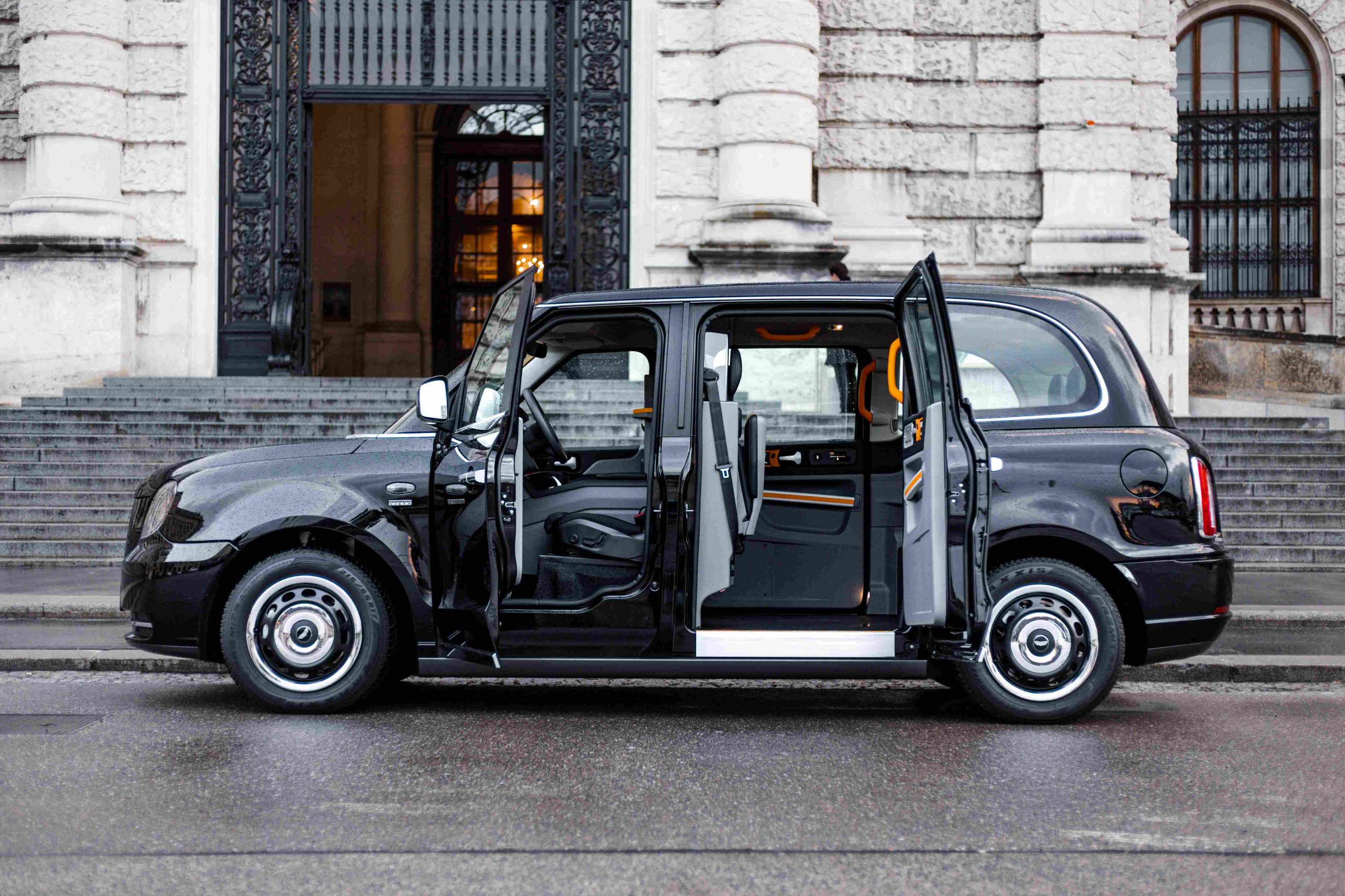 Cab TX LEVC Elettrico Fuorisalone Carrozzeria cab-tx-levc-elettrico-fuorisalone-carrozzeria