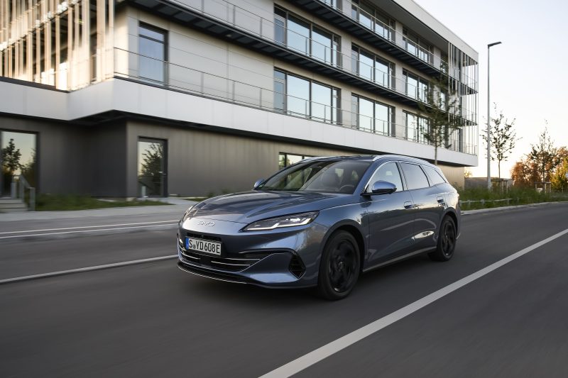 Auto elettriche: BYD guadagna quote di mercato in Italia