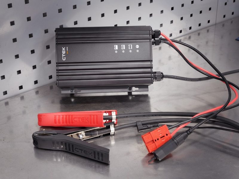 Da CTEK i nuovi caricabatterie PRO 2420 e PRO 2440