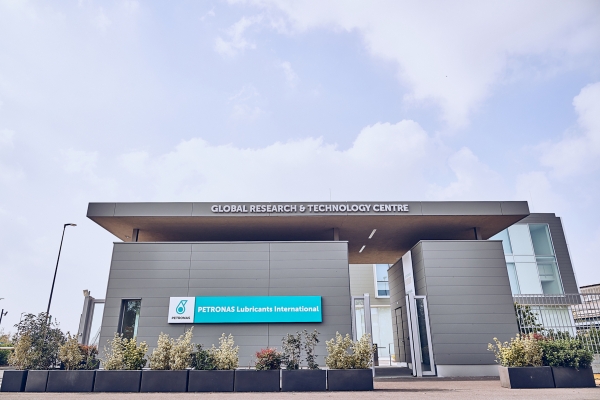 PETRONAS Lubricants Italy lancia PETRONAS Academy: alla ricerca di talenti nelle vendite