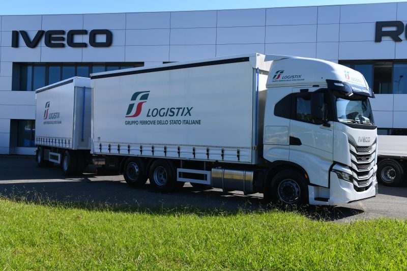 La flotta Fs Logistix si arricchisce con 12 nuovi camion IVECO alimentati HVO