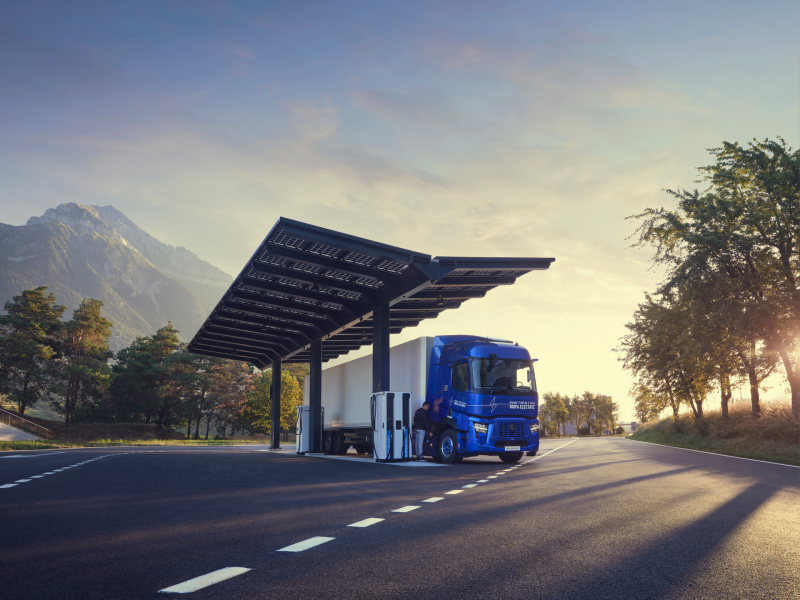 Renault Trucks ha mappato le stazioni di ricarica pubbliche per autocarri elettrici in Europa