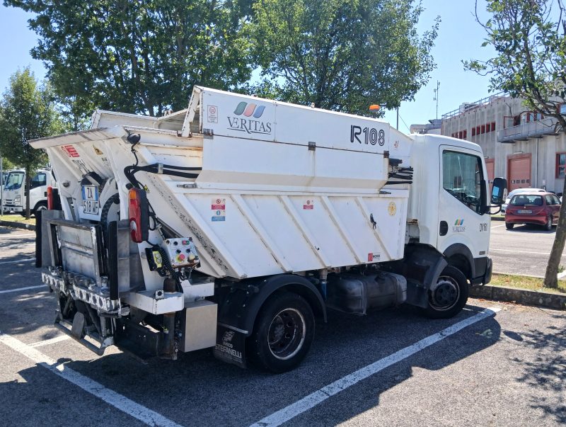 Veritas introduce i sistemi di sicurezza Brigade con AI su mezzi di raccolta rifiuti