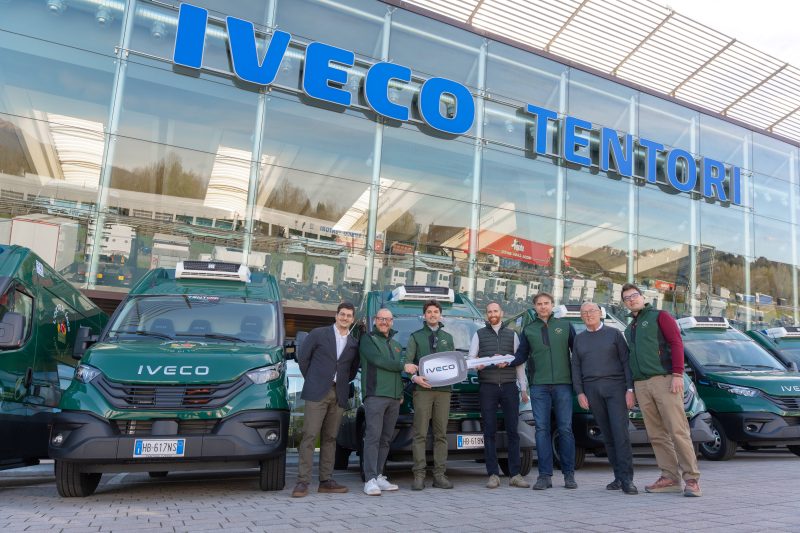 IVECO supporta l’elettrificazione della logistica del freddo, rinnovando con 17 eDaily la flotta de “L’Orto di Jack”