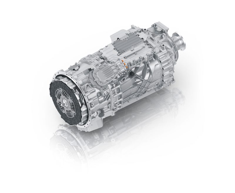ZF presenta a Transpotec TraXon 2 Hybrid, la nuova trasmissione ibrida per veicoli pesanti