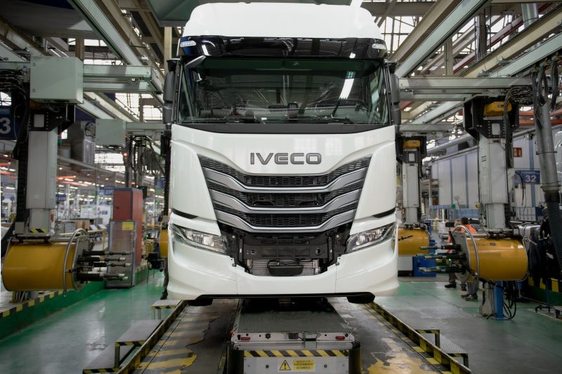 Dentro lo stabilimento IVECO di Madrid