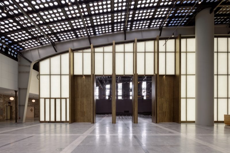 Cerniere pivot FritsJurgens: l’eleganza tecnologica del WTC Rotterdam