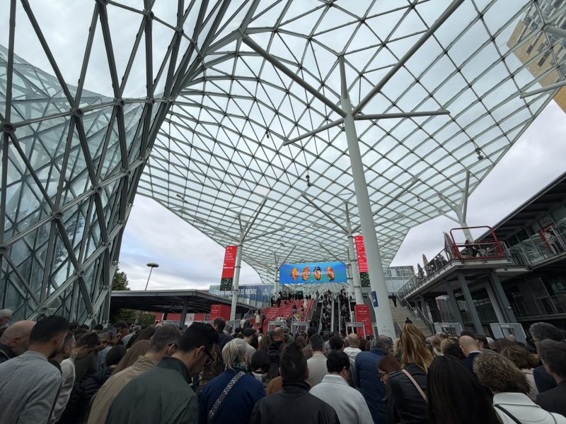 Salone del Mobile.Milano e Fuori Salone 2026: in fiera e in città numeri record e nuove tendenze