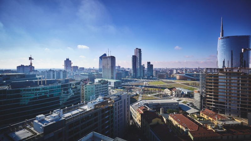 Mercato immobiliare Milano: prezzi in crescita e nuove dinamiche nel 2025