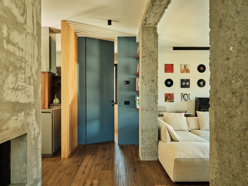 Villa GI: Eclisse interpreta la continuità degli spazi nella casa di famiglia