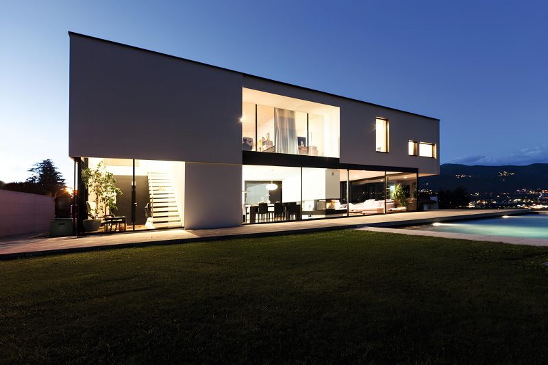 Titawin accelera la produzione di FlyLight con Weerg