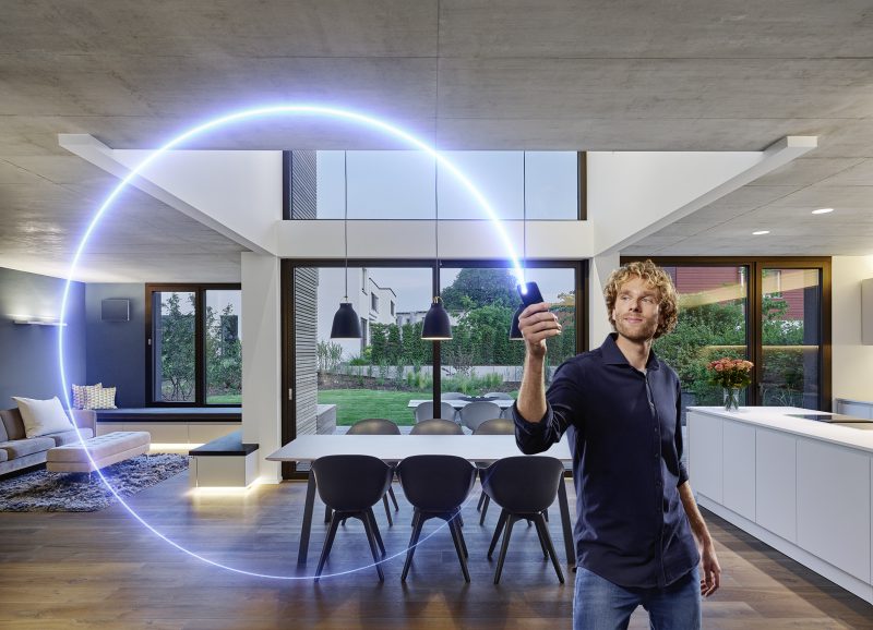 Siegenia presenta al Fensterbau 2026 le nuove soluzioni smart per serramenti