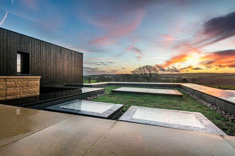 Finestre per tetti piatti per la Passivhaus Sort Trae nello Yorkshire