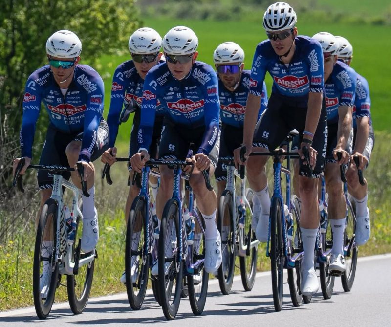 Deceuninck sponsor di maglia al Giro d’Italia